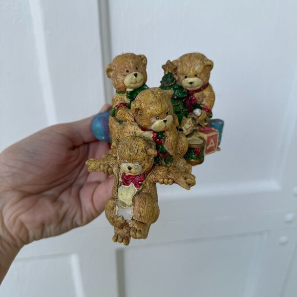Vintage Holiday Stocking Holder - Picture 1 of 6